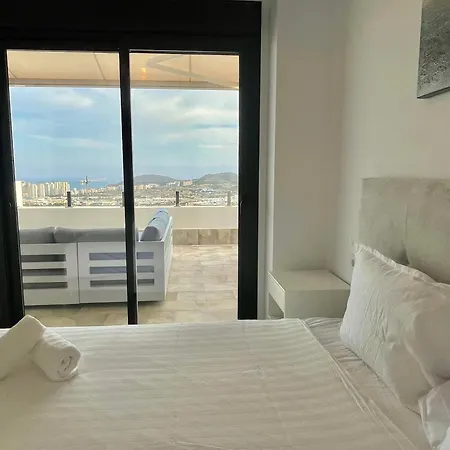 Atico Con Vistas Panoramicas A Benidorm 아파트